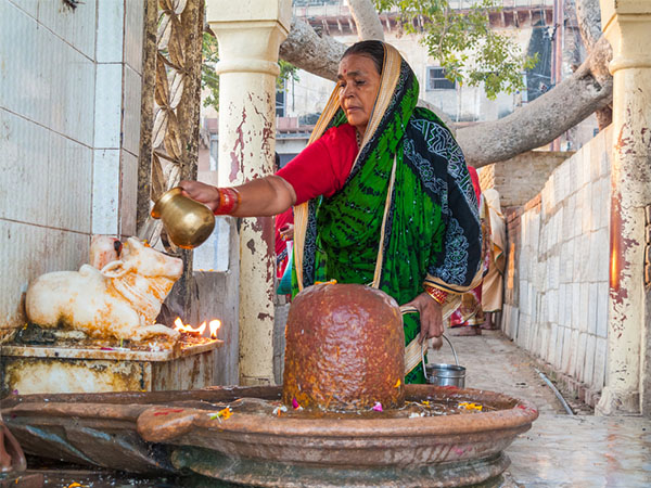 મૂર્તિની પરિક્રમા
