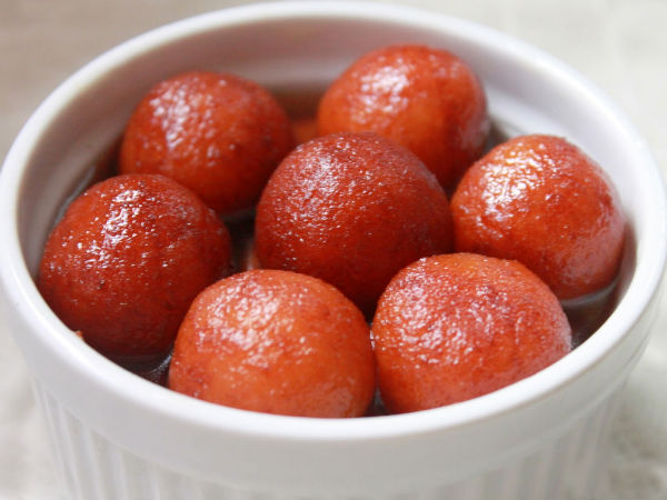 ગુલાબ જાબું