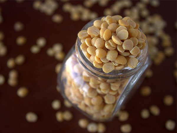 7. ઓલિવ ઓઇલ + બદામ તેલ