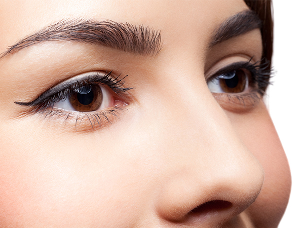 1.તમારી Eyebrows વ્યાખ્યાયિત:
